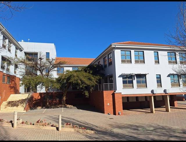 BUSINESS PROPERTY TO RENT IN ROUTE 21 BUSINESS PARK